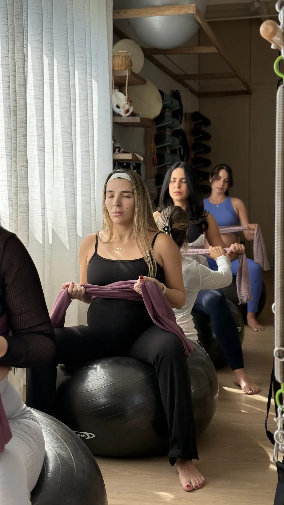Momento de clase: trabajo guiado en reformer